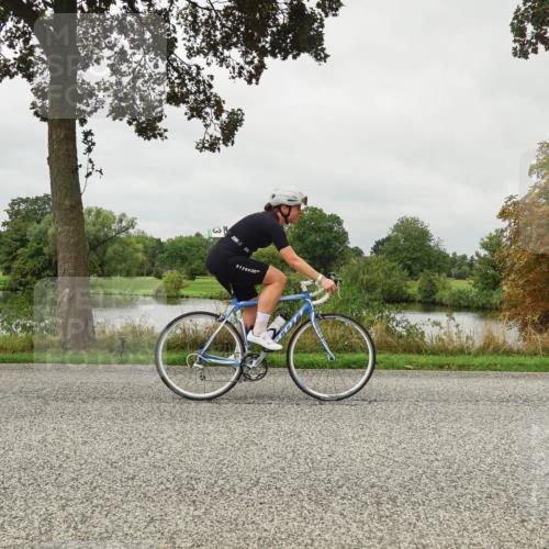 30.08.2026 - Elbe Triathlon Hamburg Michael Burmester http://msf.ph/oto/10053182 30.08.2026 10:26:12 Radfahren 680, 792, 933 meine-sportfotos.de