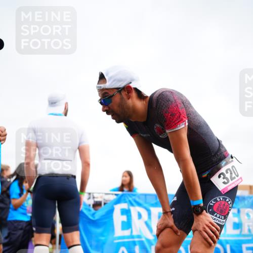 30.08.2026 - Elbe Triathlon Hamburg LAZAROV Photography http://msf.ph/oto/10053186 30.08.2026 10:48:45 Ziel  meine-sportfotos.de