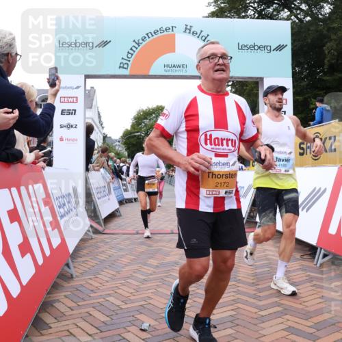30.08.2026 - Blankeneser Heldenlauf Lena Gebhardt http://msf.ph/oto/10053196 30.08.2026 12:03:49 Ziel 2172, 2281, 2444, 2767, 2768, 4185 meine-sportfotos.de