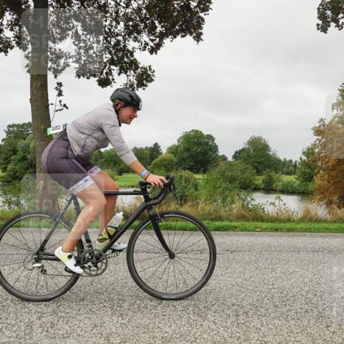 30.08.2026 - Elbe Triathlon Hamburg Michael Burmester http://msf.ph/oto/10053224 30.08.2026 10:27:21 Radfahren 860, 861, 965 meine-sportfotos.de
