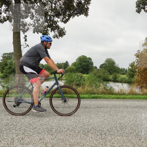 30.08.2026 - Elbe Triathlon Hamburg Michael Burmester http://msf.ph/oto/10053247 30.08.2026 10:27:44 Radfahren 468, 690, 713 meine-sportfotos.de