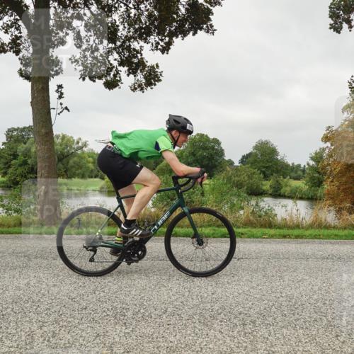 30.08.2026 - Elbe Triathlon Hamburg Michael Burmester http://msf.ph/oto/10053257 30.08.2026 10:27:56 Radfahren 855, 920, 950, 969, 1045 meine-sportfotos.de