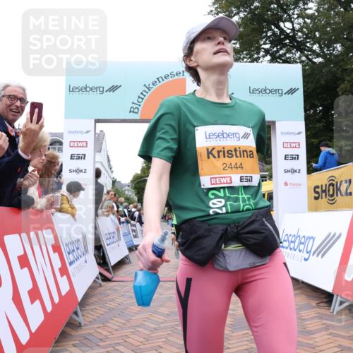 30.08.2026 - Blankeneser Heldenlauf Lena Gebhardt http://msf.ph/oto/10053261 30.08.2026 12:03:55 Ziel 2172, 2281, 2444, 2460, 2682, 4174, 4185 meine-sportfotos.de