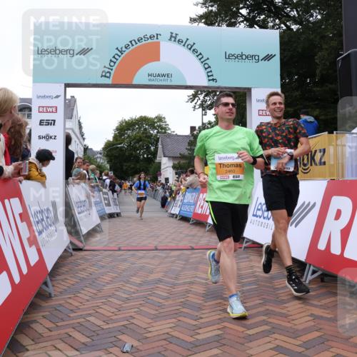 30.08.2026 - Blankeneser Heldenlauf Lena Gebhardt http://msf.ph/oto/10053277 30.08.2026 12:03:57 Ziel 2281, 2444, 2460, 2682, 4174 meine-sportfotos.de