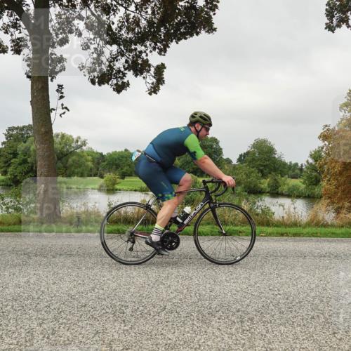 30.08.2026 - Elbe Triathlon Hamburg Michael Burmester http://msf.ph/oto/10053318 30.08.2026 10:28:39 Radfahren 789, 843, 865, 1024, 1032, 1085 meine-sportfotos.de