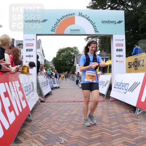 30.08.2026 - Blankeneser Heldenlauf Lena Gebhardt http://msf.ph/oto/10053323 30.08.2026 12:04:01 Ziel 2460, 2682, 4174 meine-sportfotos.de