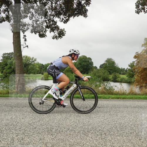 30.08.2026 - Elbe Triathlon Hamburg Michael Burmester http://msf.ph/oto/10053357 30.08.2026 10:29:35 Radfahren 808, 840, 881, 886, 887, 990, 994 meine-sportfotos.de