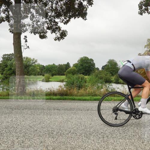 30.08.2026 - Elbe Triathlon Hamburg Michael Burmester http://msf.ph/oto/10053367 30.08.2026 10:29:38 Radfahren 808, 840, 881, 886, 887, 980, 990, 994, 1066, 1359, 1896 meine-sportfotos.de