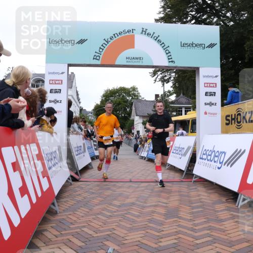 30.08.2026 - Blankeneser Heldenlauf Lena Gebhardt http://msf.ph/oto/10053368 30.08.2026 12:04:12 Ziel 2352, 2501, 2581 meine-sportfotos.de