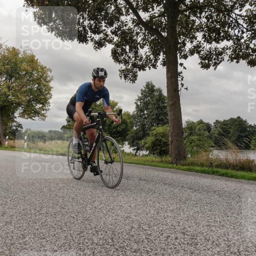 30.08.2026 - Elbe Triathlon Hamburg Michael Burmester http://msf.ph/oto/10053369 30.08.2026 10:47:49 Radfahren 808, 926, 934, 1013, 1076, 1335 meine-sportfotos.de