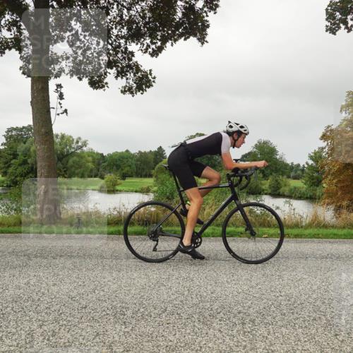 30.08.2026 - Elbe Triathlon Hamburg Michael Burmester http://msf.ph/oto/10053398 30.08.2026 10:29:54 Radfahren 836, 883, 939, 1010 meine-sportfotos.de