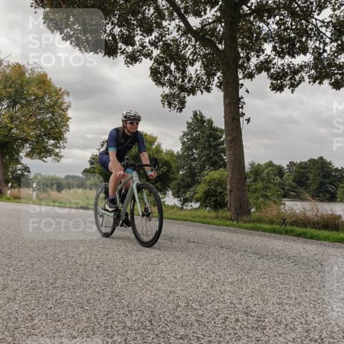 30.08.2026 - Elbe Triathlon Hamburg Michael Burmester http://msf.ph/oto/10053410 30.08.2026 10:48:13 Radfahren 836, 891, 995, 1070, 1156 meine-sportfotos.de