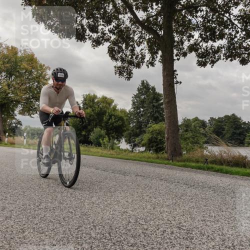 30.08.2026 - Elbe Triathlon Hamburg Michael Burmester http://msf.ph/oto/10053412 30.08.2026 10:48:14 Radfahren 836, 891, 995, 1070, 1083, 1156 meine-sportfotos.de