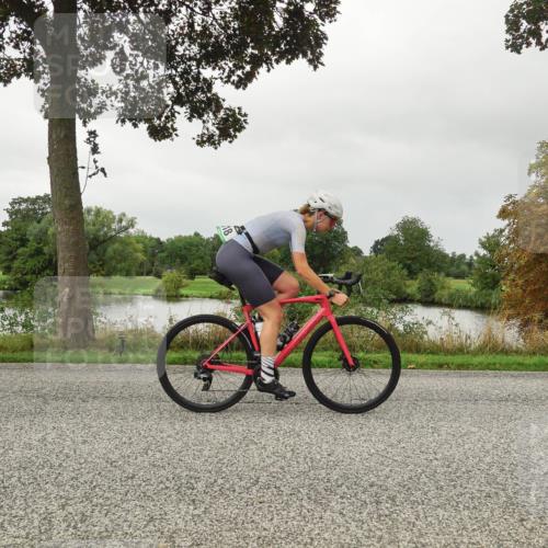 30.08.2026 - Elbe Triathlon Hamburg Michael Burmester http://msf.ph/oto/10053413 30.08.2026 10:30:10 Radfahren 768, 918, 1030 meine-sportfotos.de