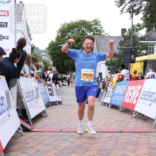 30.08.2026 - Blankeneser Heldenlauf Lena Gebhardt http://msf.ph/oto/10053432 30.08.2026 12:04:18 Ziel 2352, 2467, 2501, 2581 meine-sportfotos.de