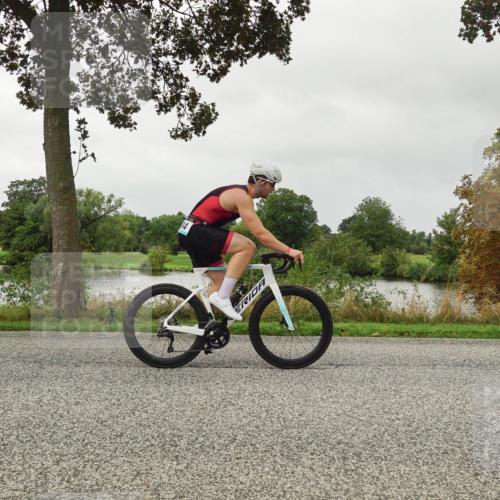 30.08.2026 - Elbe Triathlon Hamburg Michael Burmester http://msf.ph/oto/10053437 30.08.2026 10:30:38 Radfahren 604, 780, 838, 872, 907, 926, 984 meine-sportfotos.de