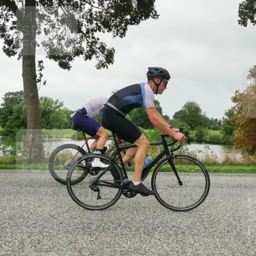 30.08.2026 - Elbe Triathlon Hamburg Michael Burmester http://msf.ph/oto/10053454 30.08.2026 10:30:47 Radfahren 926, 1037, 1061 meine-sportfotos.de