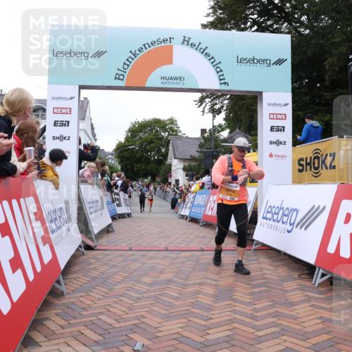 30.08.2026 - Blankeneser Heldenlauf Lena Gebhardt http://msf.ph/oto/10053479 30.08.2026 12:04:25 Ziel 2467, 2758 meine-sportfotos.de