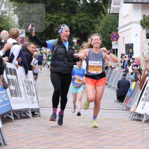 30.08.2026 - Blankeneser Heldenlauf Lena Gebhardt http://msf.ph/oto/10053510 30.08.2026 12:04:29 Ziel 2683, 2758 meine-sportfotos.de