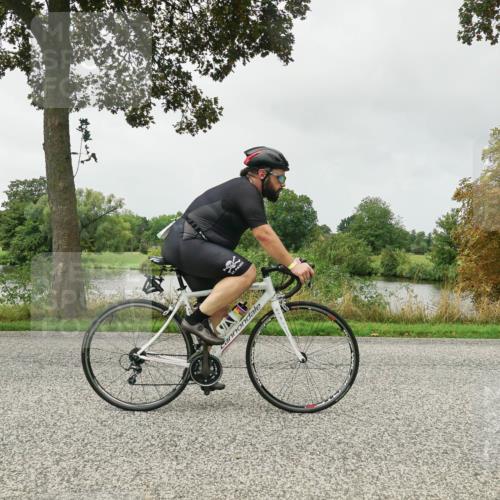 30.08.2026 - Elbe Triathlon Hamburg Michael Burmester http://msf.ph/oto/10053514 30.08.2026 10:31:47 Radfahren 710, 891, 1111 meine-sportfotos.de