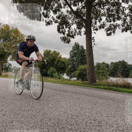 30.08.2026 - Elbe Triathlon Hamburg Michael Burmester http://msf.ph/oto/10053515 30.08.2026 10:49:24 Radfahren 991, 1211, 1275, 1285 meine-sportfotos.de