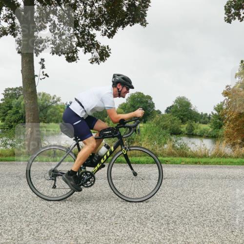 30.08.2026 - Elbe Triathlon Hamburg Michael Burmester http://msf.ph/oto/10053551 30.08.2026 10:32:21 Radfahren 720, 803, 1083, 1091 meine-sportfotos.de