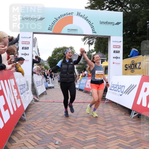 30.08.2026 - Blankeneser Heldenlauf Lena Gebhardt http://msf.ph/oto/10053558 30.08.2026 12:04:32 Ziel 2285, 2683, 2758, 4125 meine-sportfotos.de