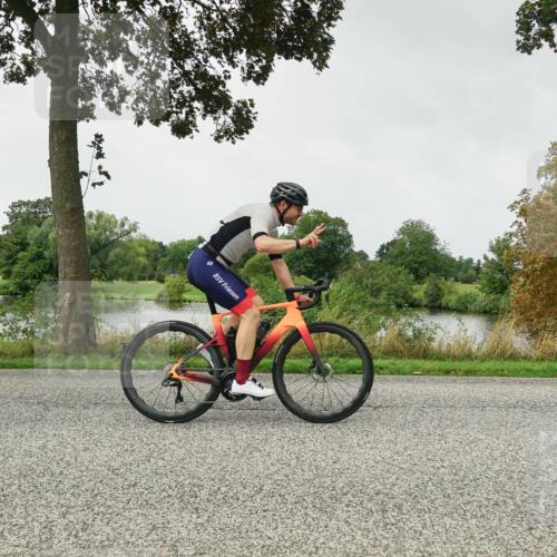 30.08.2026 - Elbe Triathlon Hamburg Michael Burmester http://msf.ph/oto/10053589 30.08.2026 10:33:02 Radfahren 863, 1006, 1029, 1056, 1120 meine-sportfotos.de