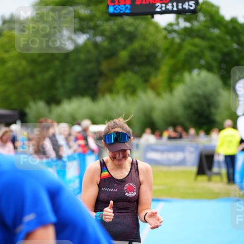 30.08.2026 - Elbe Triathlon Hamburg LAZAROV Photography http://msf.ph/oto/10053622 30.08.2026 10:51:46 Ziel 392 meine-sportfotos.de
