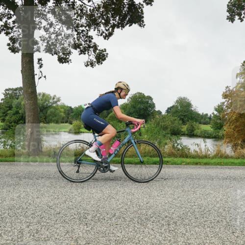 30.08.2026 - Elbe Triathlon Hamburg Michael Burmester http://msf.ph/oto/10053628 30.08.2026 10:33:47 Radfahren 866, 962, 1069, 1121 meine-sportfotos.de