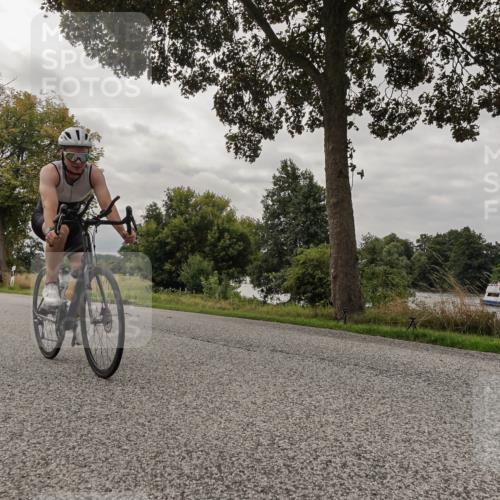 30.08.2026 - Elbe Triathlon Hamburg Michael Burmester http://msf.ph/oto/10053632 30.08.2026 10:51:15 Radfahren 943, 988, 1015, 1273, 1305, 1347 meine-sportfotos.de