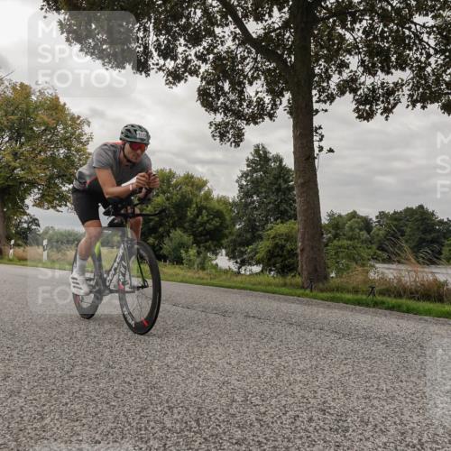 30.08.2026 - Elbe Triathlon Hamburg Michael Burmester http://msf.ph/oto/10053648 30.08.2026 10:51:25 Radfahren 1113, 1272, 1277 meine-sportfotos.de