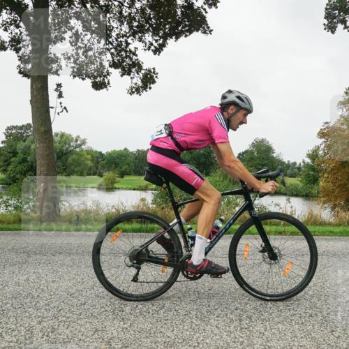 30.08.2026 - Elbe Triathlon Hamburg Michael Burmester http://msf.ph/oto/10053667 30.08.2026 10:34:35 Radfahren 947, 948, 988, 999, 1009, 1022, 1025, 1048, 1071 meine-sportfotos.de