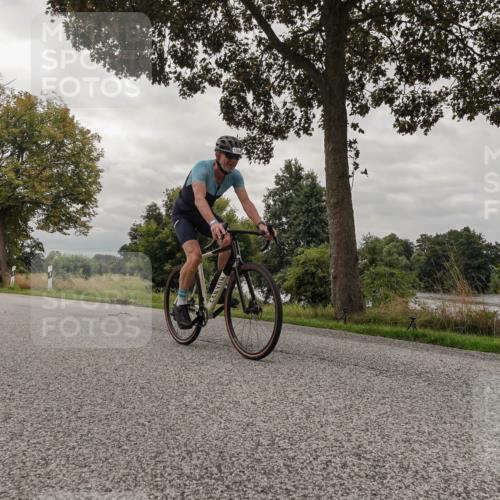 30.08.2026 - Elbe Triathlon Hamburg Michael Burmester http://msf.ph/oto/10053671 30.08.2026 10:51:48 Radfahren 901, 1022, 1033, 1103, 1171, 1264, 1354 meine-sportfotos.de