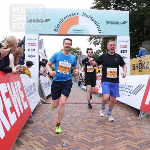 30.08.2026 - Blankeneser Heldenlauf Lena Gebhardt http://msf.ph/oto/10053673 30.08.2026 12:04:38 Ziel 2196, 2285, 2333, 2683, 2766, 2811, 2829, 4125 meine-sportfotos.de