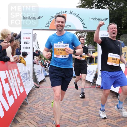 30.08.2026 - Blankeneser Heldenlauf Lena Gebhardt http://msf.ph/oto/10053680 30.08.2026 12:04:39 Ziel 2196, 2285, 2333, 2683, 2766, 2795, 2811, 2829, 4125 meine-sportfotos.de