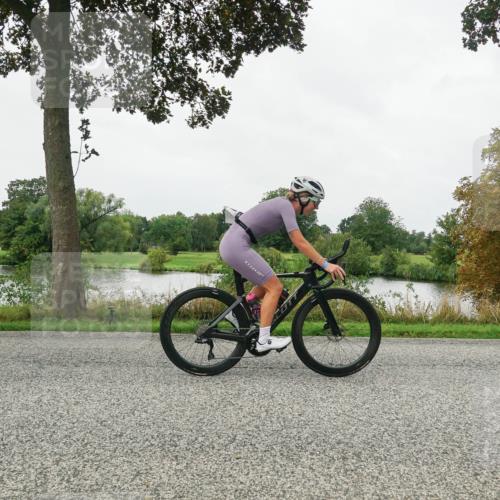 30.08.2026 - Elbe Triathlon Hamburg Michael Burmester http://msf.ph/oto/10053683 30.08.2026 10:34:56 Radfahren 870 meine-sportfotos.de