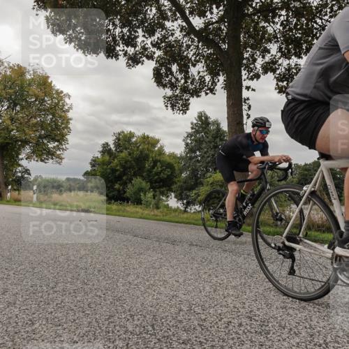 30.08.2026 - Elbe Triathlon Hamburg Michael Burmester http://msf.ph/oto/10053687 30.08.2026 10:51:55 Radfahren 901, 912, 1022, 1033, 1101, 1104, 1216, 1264, 1302 meine-sportfotos.de