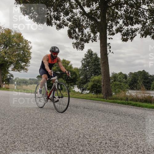 30.08.2026 - Elbe Triathlon Hamburg Michael Burmester http://msf.ph/oto/10053691 30.08.2026 10:51:57 Radfahren 912, 1033, 1074, 1101, 1104, 1216, 1264, 1302 meine-sportfotos.de