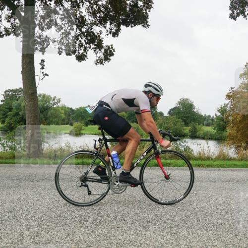 30.08.2026 - Elbe Triathlon Hamburg Michael Burmester http://msf.ph/oto/10053692 30.08.2026 10:35:16 Radfahren 1092, 1100, 1101, 1104, 1110, 1113, 1119, 1306 meine-sportfotos.de