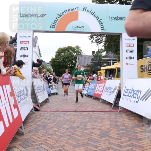 30.08.2026 - Blankeneser Heldenlauf Lena Gebhardt http://msf.ph/oto/10053742 30.08.2026 12:04:42 Ziel 2196, 2285, 2333, 2766, 2795, 2811, 2829, 4125 meine-sportfotos.de