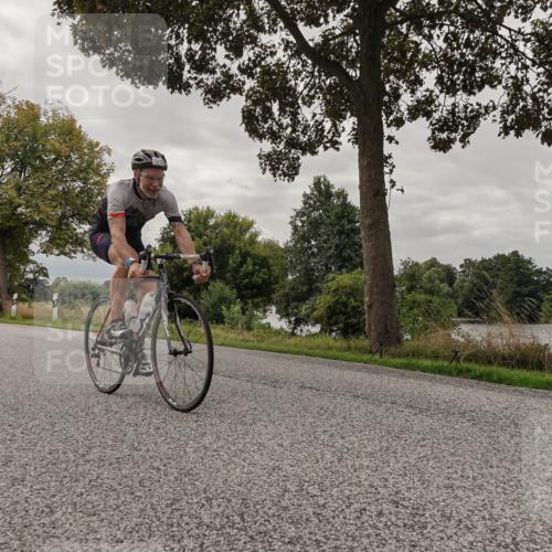 30.08.2026 - Elbe Triathlon Hamburg Michael Burmester http://msf.ph/oto/10053754 30.08.2026 10:52:39 Radfahren 1096, 1257, 1316 meine-sportfotos.de