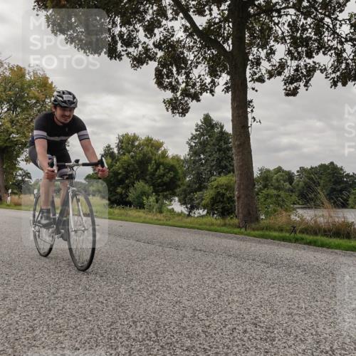 30.08.2026 - Elbe Triathlon Hamburg Michael Burmester http://msf.ph/oto/10053757 30.08.2026 10:52:41 Radfahren 1096, 1257, 1316 meine-sportfotos.de