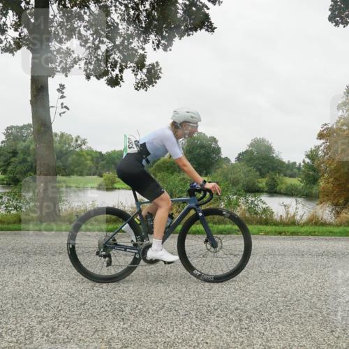 30.08.2026 - Elbe Triathlon Hamburg Michael Burmester http://msf.ph/oto/10053773 30.08.2026 10:36:33 Radfahren 893, 921, 987 meine-sportfotos.de