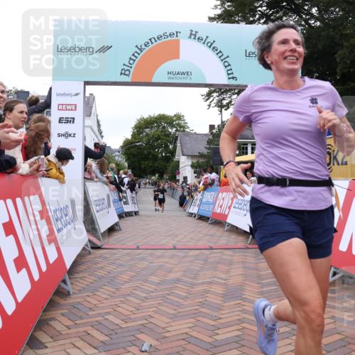 30.08.2026 - Blankeneser Heldenlauf Lena Gebhardt http://msf.ph/oto/10053796 30.08.2026 12:04:44 Ziel 2196, 2333, 2766, 2795, 2811, 2829, 4125, 4366 meine-sportfotos.de