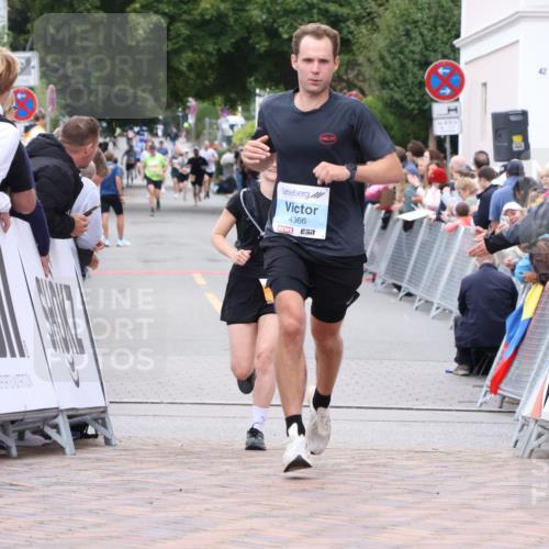 30.08.2026 - Blankeneser Heldenlauf Lena Gebhardt http://msf.ph/oto/10053804 30.08.2026 12:04:47 Ziel 2196, 2333, 2362, 2795, 4366 meine-sportfotos.de