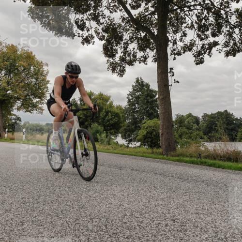 30.08.2026 - Elbe Triathlon Hamburg Michael Burmester http://msf.ph/oto/10053880 30.08.2026 10:54:48 Radfahren 993, 1062, 1176, 1194, 1282, 1446 meine-sportfotos.de