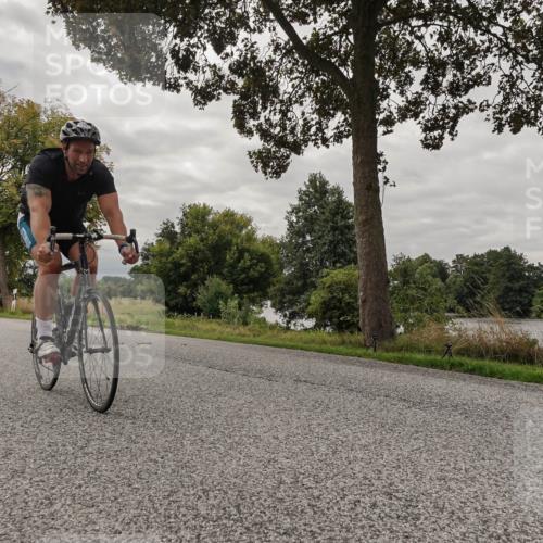 30.08.2026 - Elbe Triathlon Hamburg Michael Burmester http://msf.ph/oto/10053922 30.08.2026 10:55:22 Radfahren 1166, 1270, 1274, 1288 meine-sportfotos.de