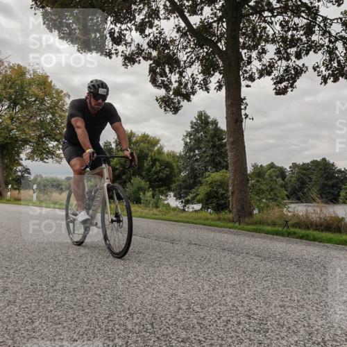 30.08.2026 - Elbe Triathlon Hamburg Michael Burmester http://msf.ph/oto/10053926 30.08.2026 10:55:24 Radfahren 1018, 1166, 1270, 1274, 1288 meine-sportfotos.de
