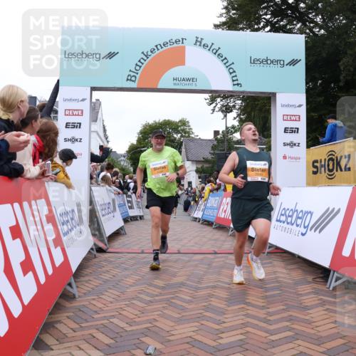 30.08.2026 - Blankeneser Heldenlauf Lena Gebhardt http://msf.ph/oto/10053933 30.08.2026 12:05:10 Ziel 2039, 2640, 4382 meine-sportfotos.de